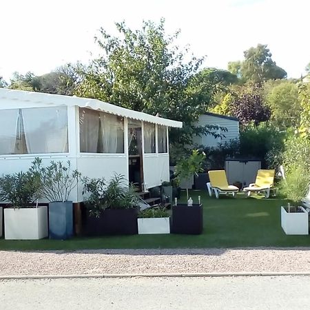 Camping Le Montourey Azur 78 Otel Fréjus Dış mekan fotoğraf