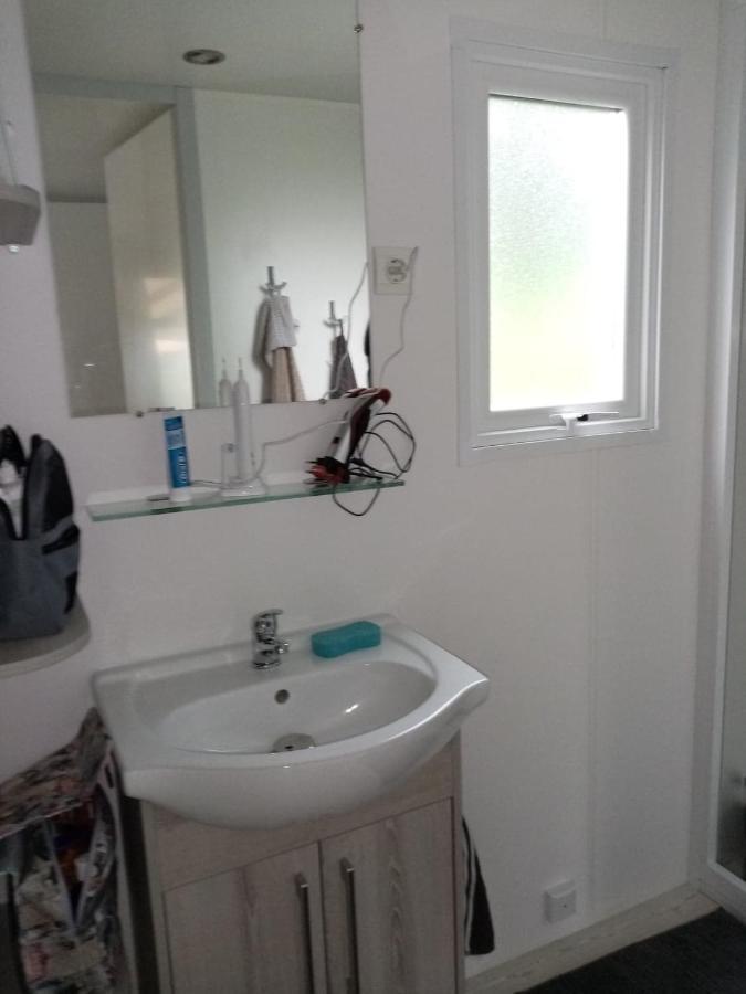 Camping Le Montourey Azur 78 Otel Fréjus Dış mekan fotoğraf