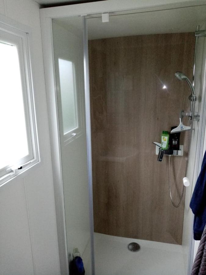Camping Le Montourey Azur 78 Otel Fréjus Dış mekan fotoğraf